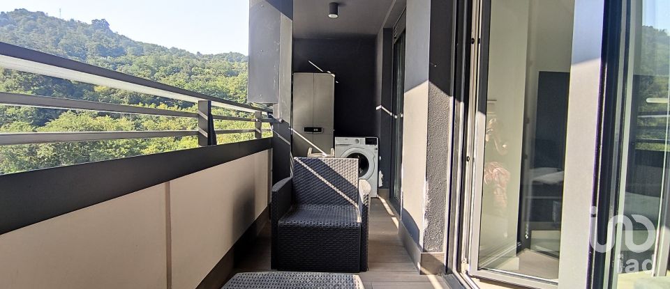 Pis 3 habitacions de 109 m² a Bilbao (48004)