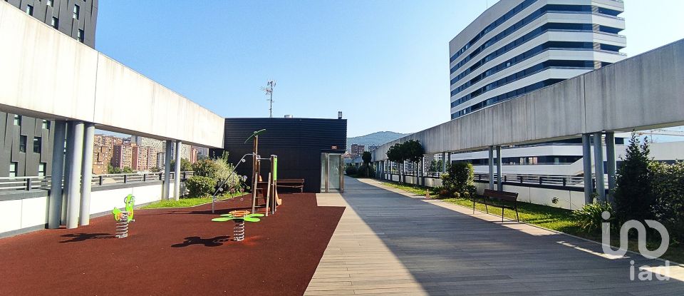 Pis 3 habitacions de 109 m² a Bilbao (48004)