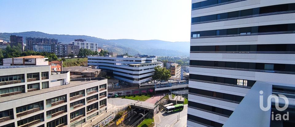 Pis 3 habitacions de 109 m² a Bilbao (48004)