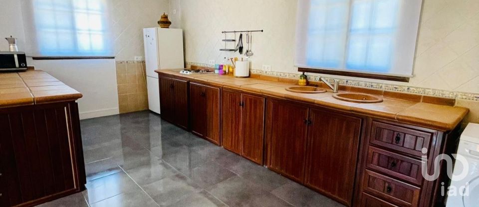 Casa de muntanya 2 habitacions de 110 m² a El Santiscal (11638)