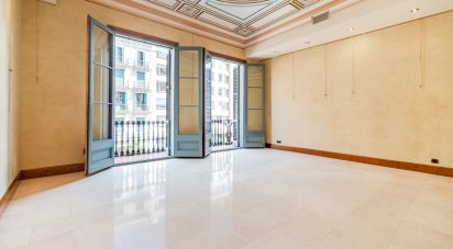 Apartment 3 bedrooms of 140 m² in Barcelona (08007)