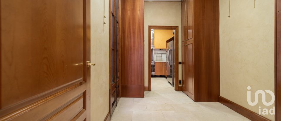 Pis 3 habitacions de 140 m² a Barcelona (08007)