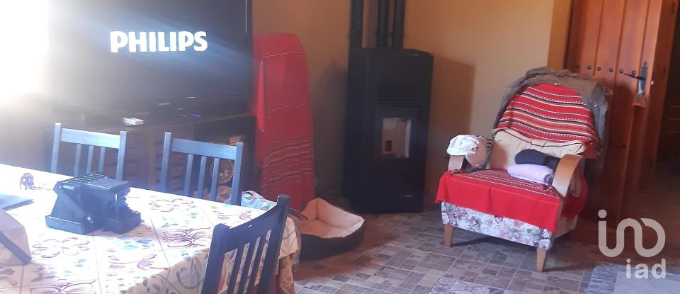 House 2 bedrooms of 180 m² in Morla de La Valderia (24736)