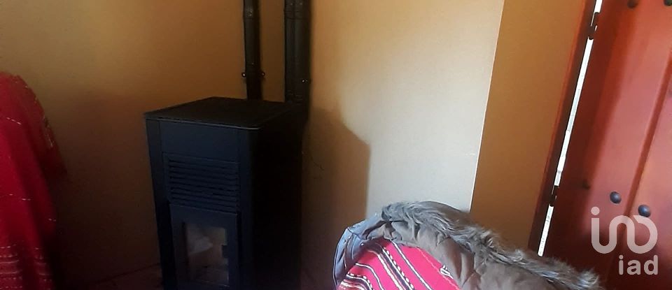 House 2 bedrooms of 180 m² in Morla de La Valderia (24736)