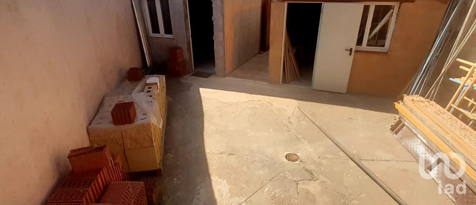 House 2 bedrooms of 180 m² in Morla de La Valderia (24736)