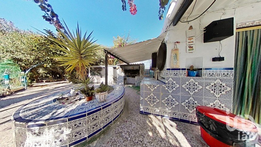 Chalet 4 habitaciones de 301 m² en Crevillent (03330)