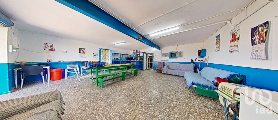 Chalet 4 habitaciones de 301 m² en Crevillent (03330)