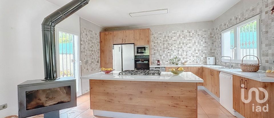 Cottage 4 bedrooms of 166 m² in Tarifa (11380)