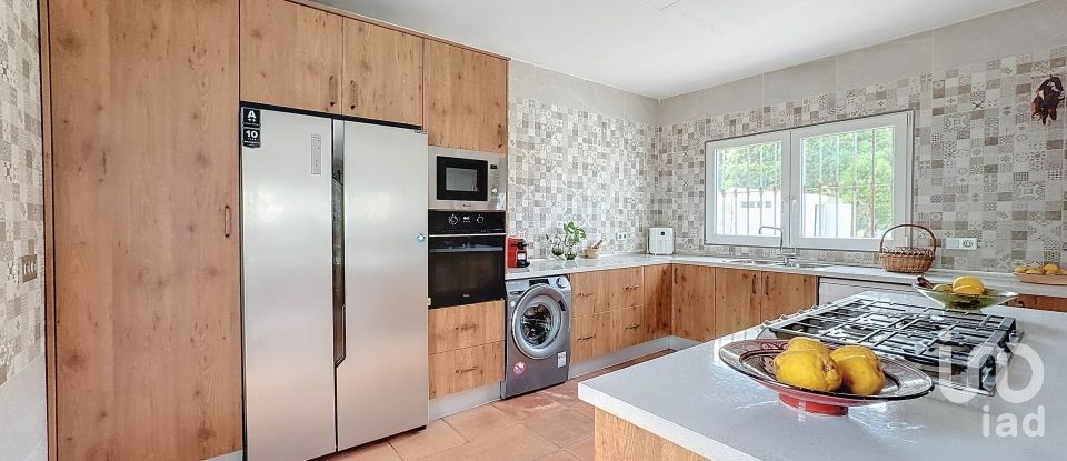 Cottage 4 bedrooms of 166 m² in Tarifa (11380)