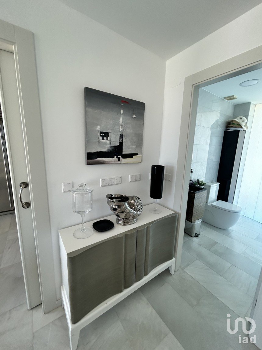 Cottage 3 bedrooms of 269 m² in La Manga del Mar Menor (30380)