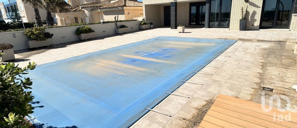 Cottage 3 bedrooms of 269 m² in La Manga del Mar Menor (30380)