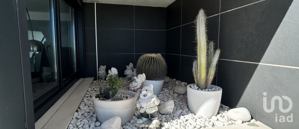 Cottage 3 bedrooms of 269 m² in La Manga del Mar Menor (30380)