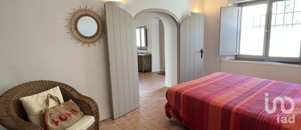 Casa de poble 4 habitacions de 227 m² a Begur (17255)