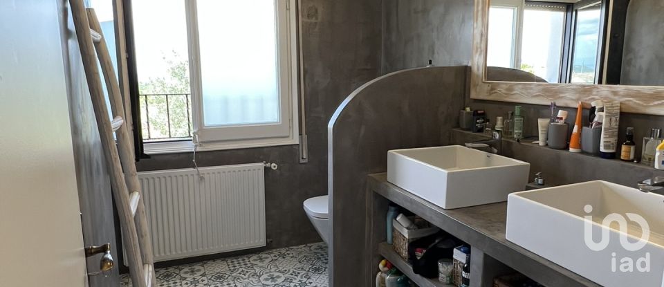 Casa de poble 4 habitacions de 227 m² a Begur (17255)