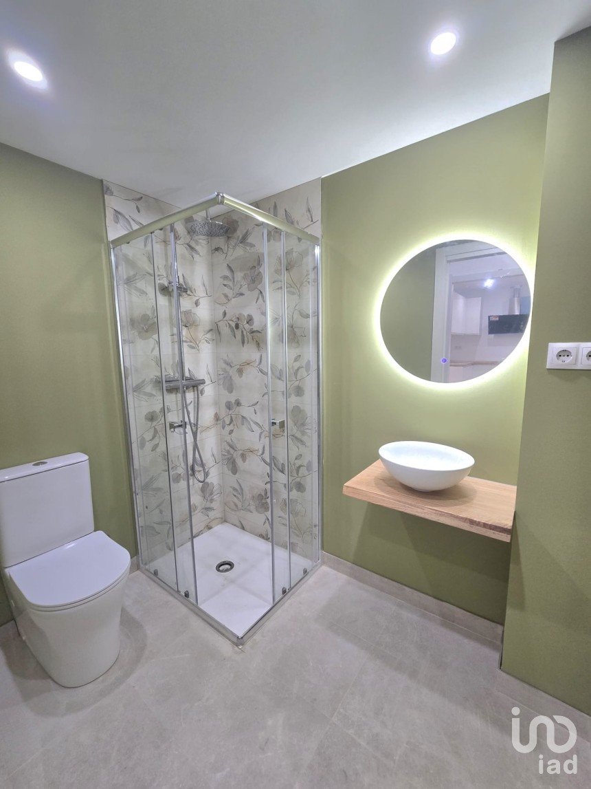 Pis 2 habitacions de 68 m² a Terrassa (08222)