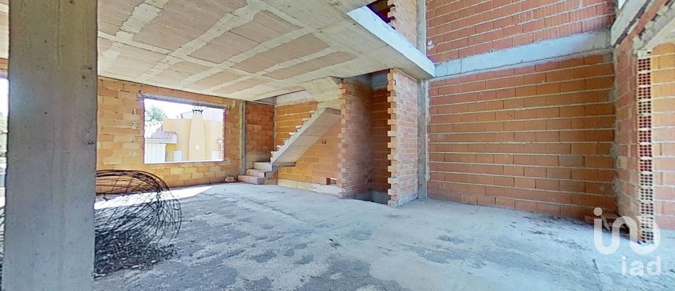 Vivienda unifamiliar  0 habitaciones de 430 m² en Artana (12527)