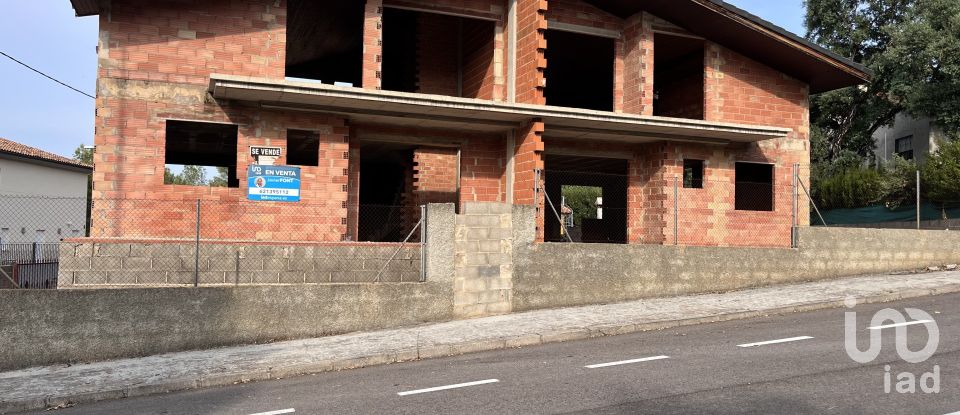 Vivienda unifamiliar  0 habitaciones de 430 m² en Artana (12527)