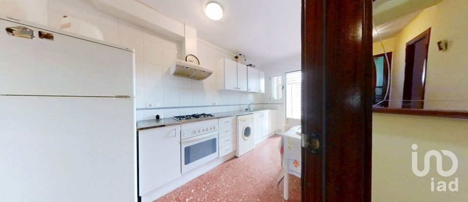 Pis 3 habitacions de 139 m² a Amposta (43870)