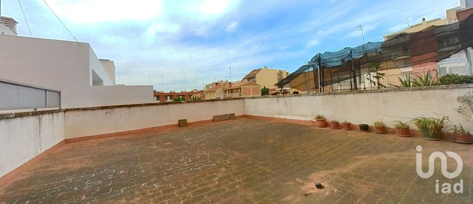 Pis 3 habitacions de 139 m² a Amposta (43870)