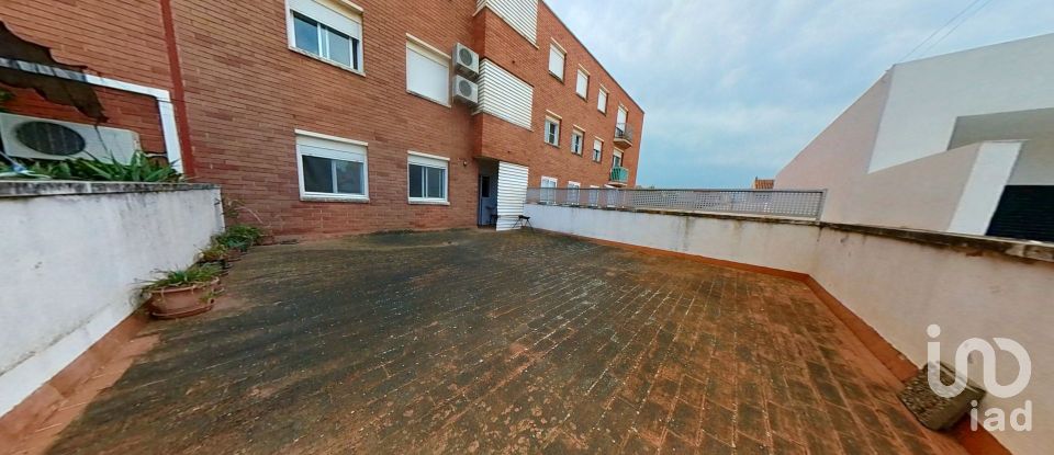 Pis 3 habitacions de 139 m² a Amposta (43870)