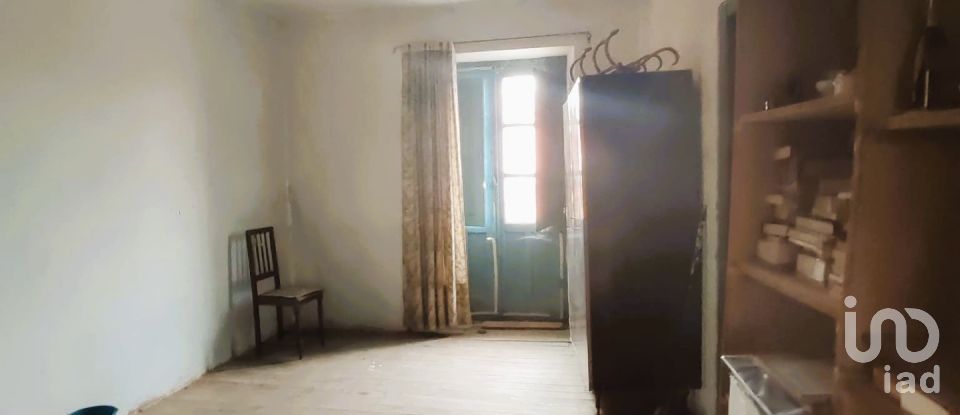 Maison de village 4 chambres de 200 m² à Murias de Rechivaldo (24718)