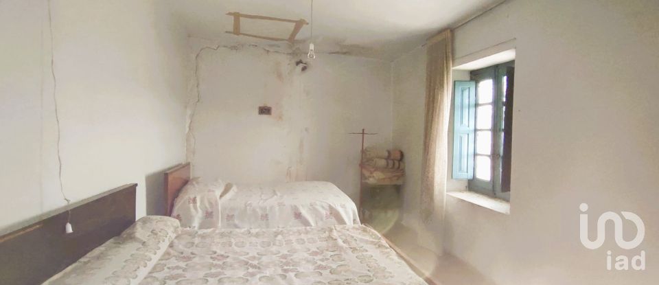 Maison de village 4 chambres de 200 m² à Murias de Rechivaldo (24718)