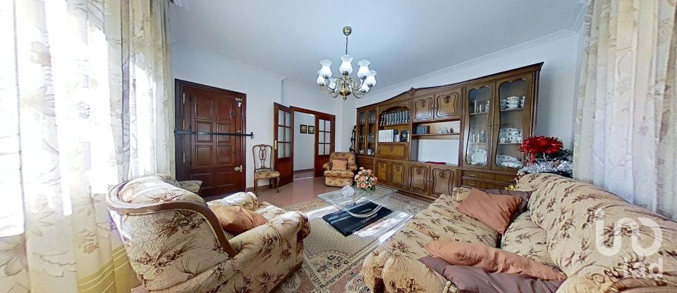 Chalet 5 habitaciones de 235 m² en Camino Viejo de Callosa (03317)