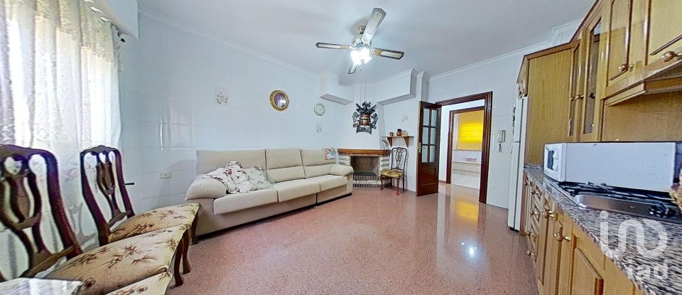 Chalet 5 habitaciones de 235 m² en Camino Viejo de Callosa (03317)