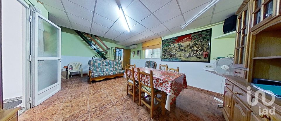 Chalet 5 habitaciones de 235 m² en Camino Viejo de Callosa (03317)