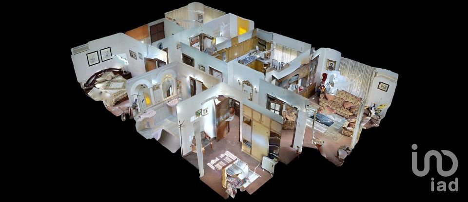 Chalet 5 habitaciones de 235 m² en Camino Viejo de Callosa (03317)