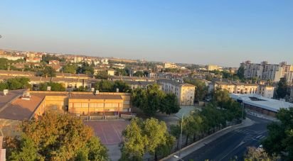 Apartment 3 bedrooms of 75 m² in Sevilla (41013)