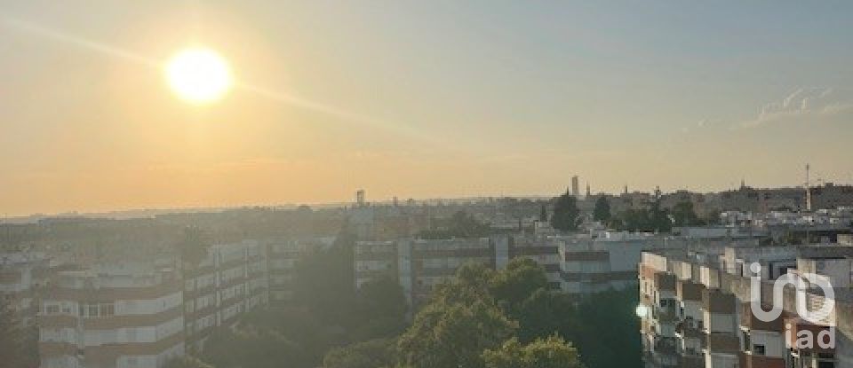 Appartement 3 chambres de 75 m² à Sevilla (41013)