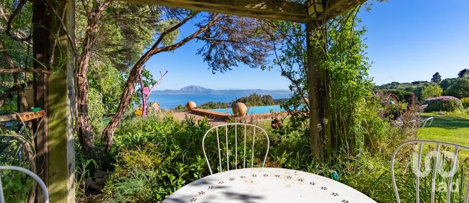 Hisenda / Cortijo 6 habitacions de 457 m² a Tarifa (11380)