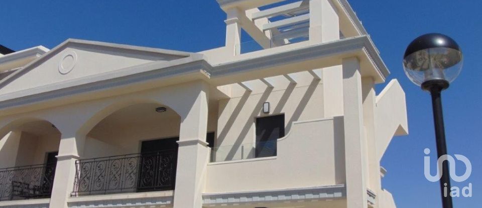 Ático 2 habitaciones de 75 m² en Rojales (03170)