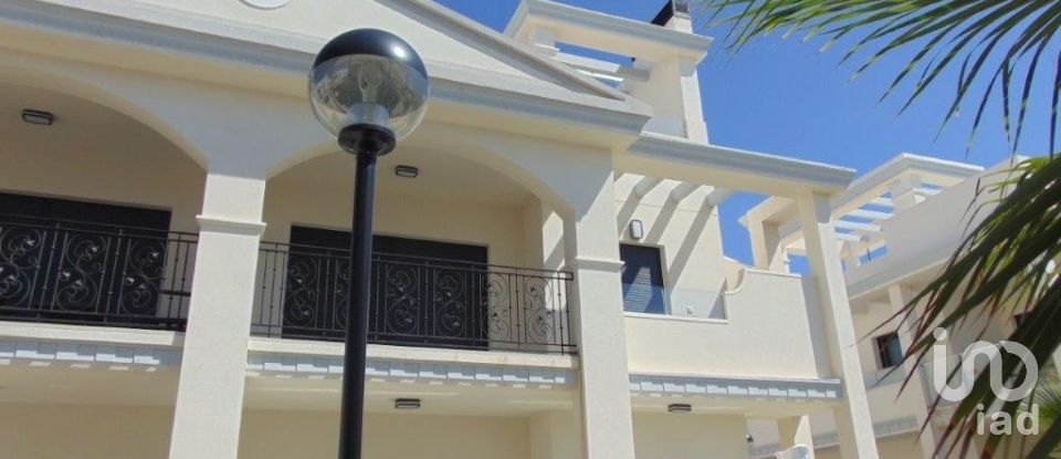 Ático 2 habitaciones de 75 m² en Rojales (03170)