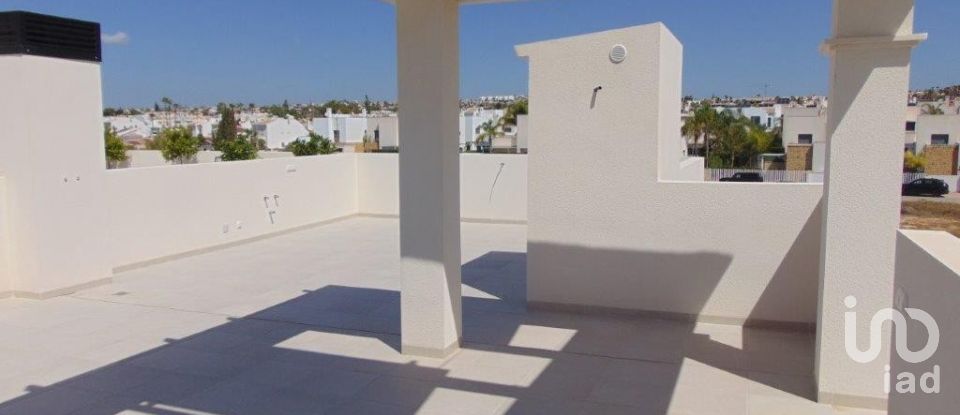 Ático 2 habitaciones de 75 m² en Rojales (03170)