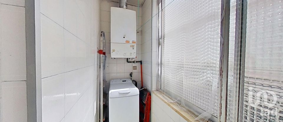 Appartement 3 chambres de 78 m² à Barcelona (08024)