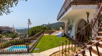 Maison 4 chambres de 299 m² à Alella (08328)