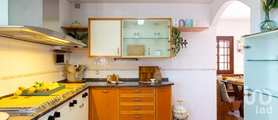 House 4 bedrooms of 299 m² in Alella (08328)