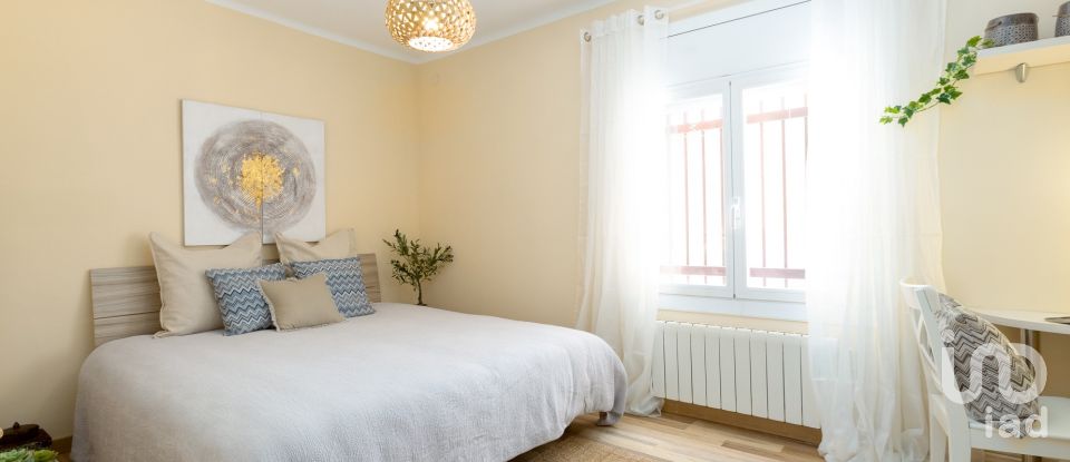 House 4 bedrooms of 299 m² in Alella (08328)