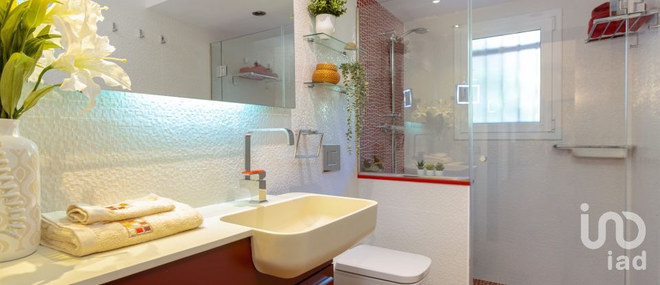 House 4 bedrooms of 299 m² in Alella (08328)