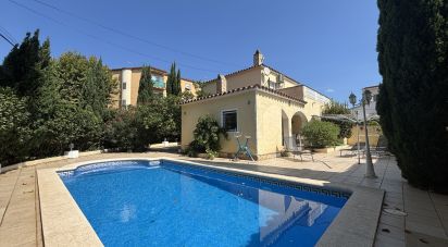 Casa rural 4 habitaciones de 168 m² en Empuriabrava (17487)