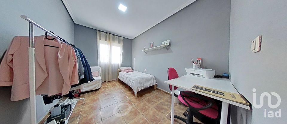 Châlet 3 chambres de 142 m² à Hondón de los Frailes (03689)