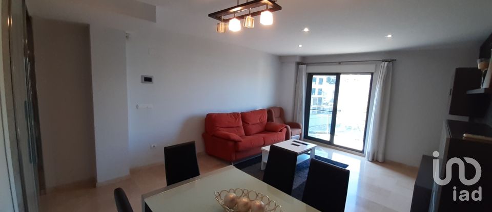 Piso 3 habitaciones de 110 m² en Pego (03780)