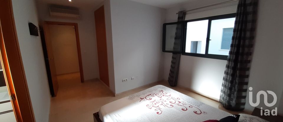 Piso 3 habitaciones de 110 m² en Pego (03780)