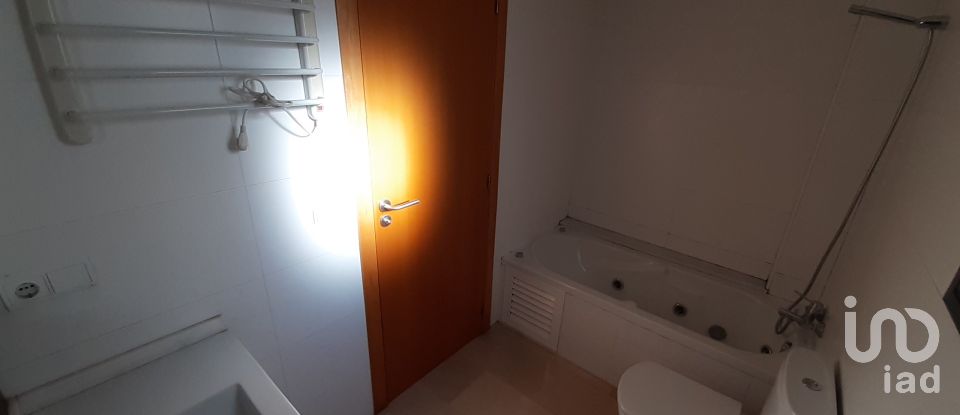 Piso 3 habitaciones de 110 m² en Pego (03780)