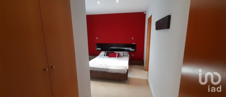 Piso 3 habitaciones de 110 m² en Pego (03780)