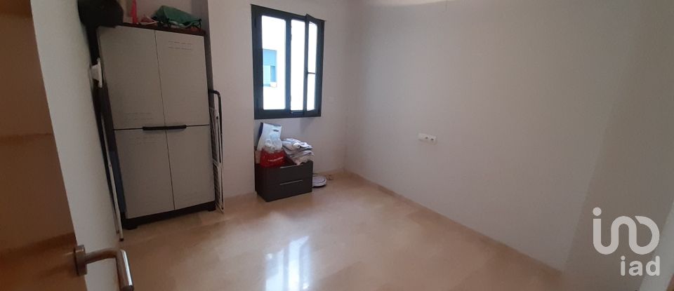 Piso 3 habitaciones de 110 m² en Pego (03780)