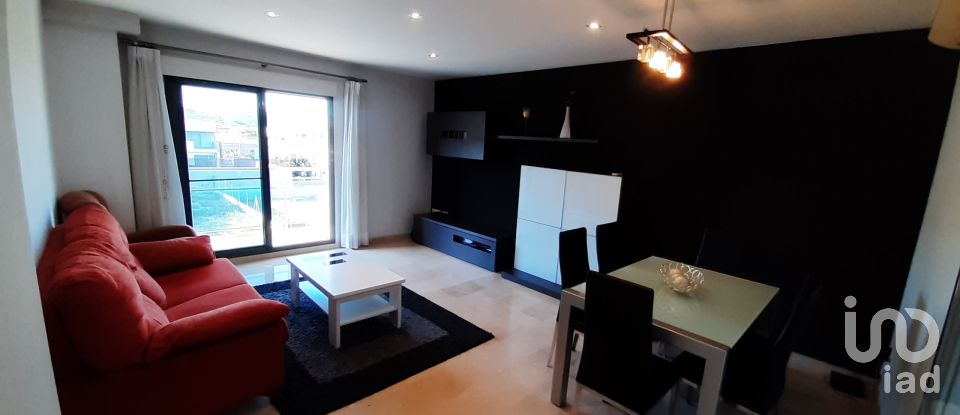 Piso 3 habitaciones de 110 m² en Pego (03780)