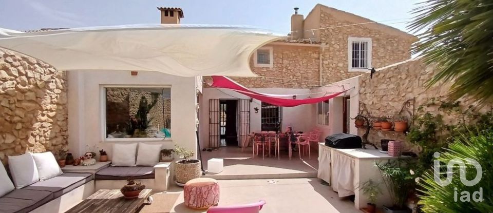 Lodge 5 bedrooms of 293 m² in La Zarza de Abanilla (30648)